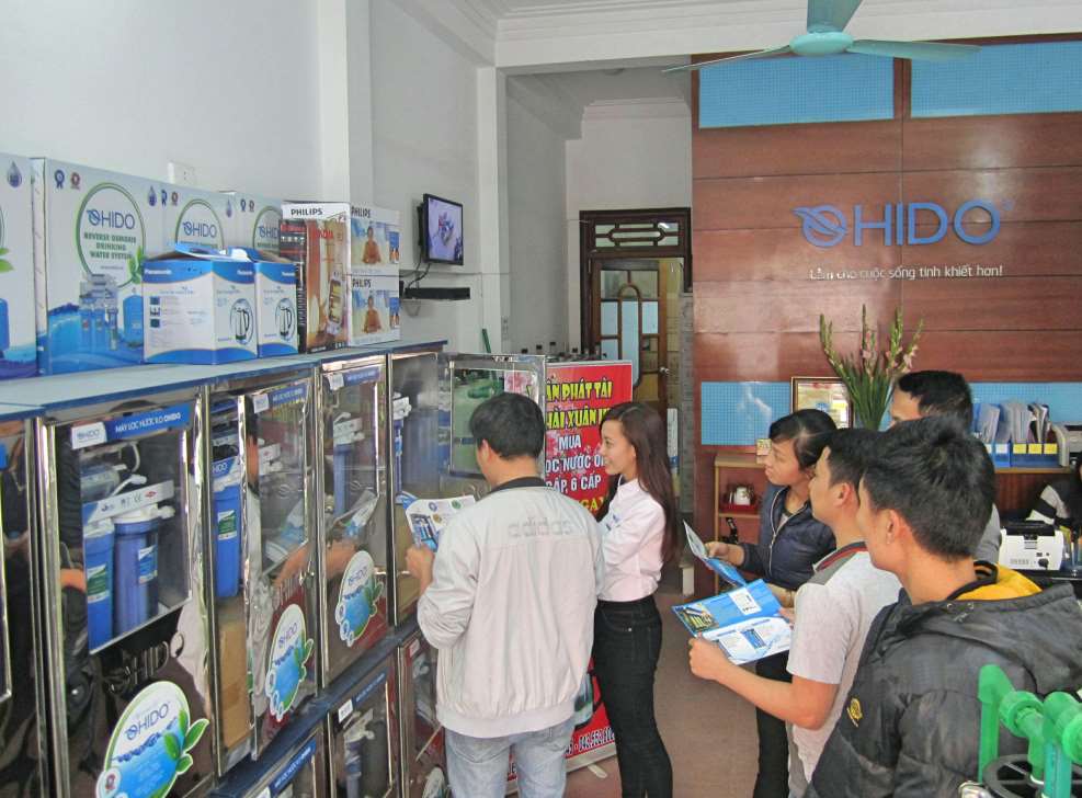 showroom trưng bày sản phẩm máy lọc nước gia đình