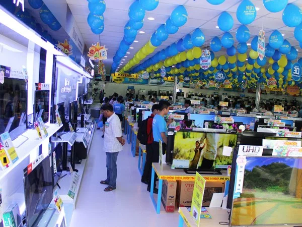 ti vi là vật dụng ưu tiên mua sắm dịp cuối năm